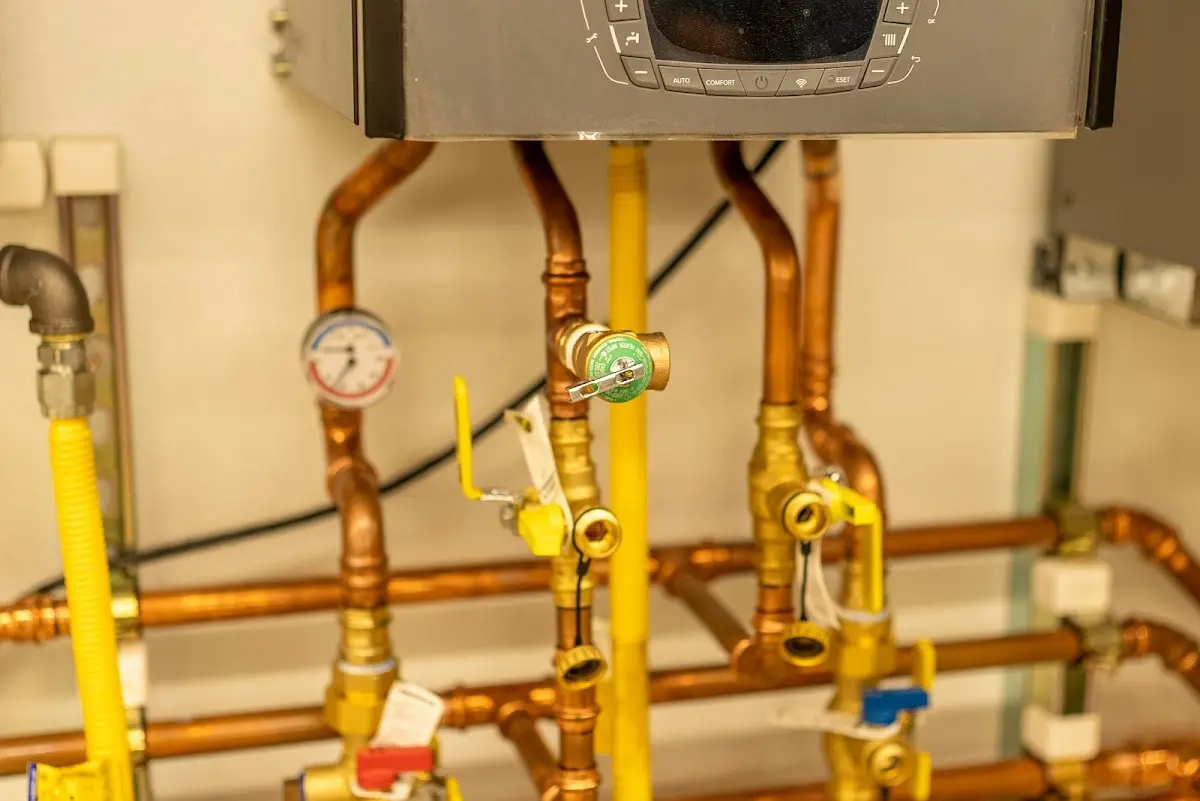 Licensed technician providing Emergency Plumbing for a homeowner in Brandenburg